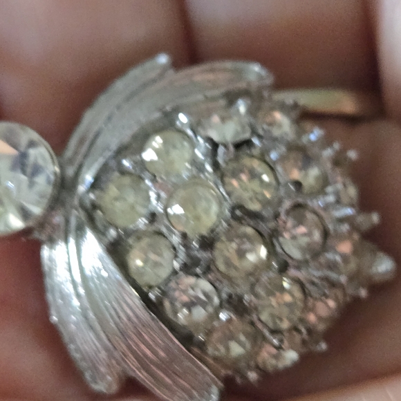 Rhinestone Bee Pin Brooch Silver Tone Bug Insect Fashion Jewelry - Picture 2 of 7